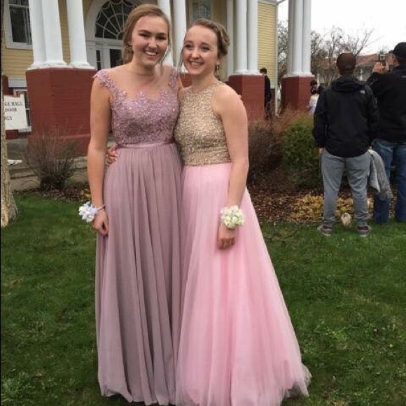 Prom dress - Picture 5 of 6